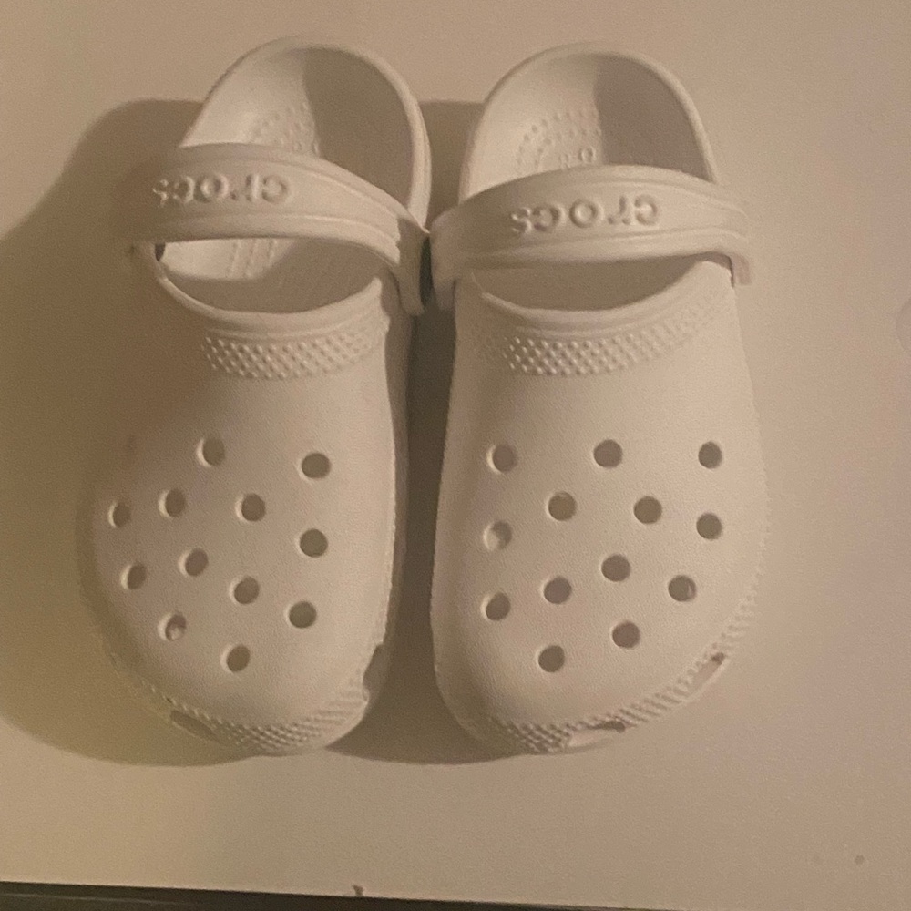 White Corocs